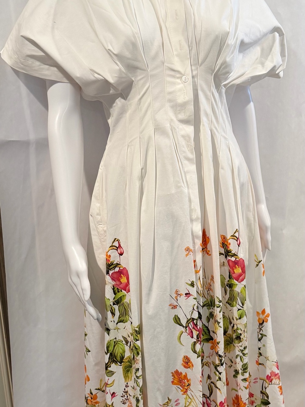 White Floral Maxi Dress with Puff Sleeves and Button Front Size XS